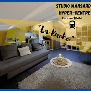 #studio La Ruche#mansardé/ Hyper-centre/face Au Tram Clermont-Ferrand